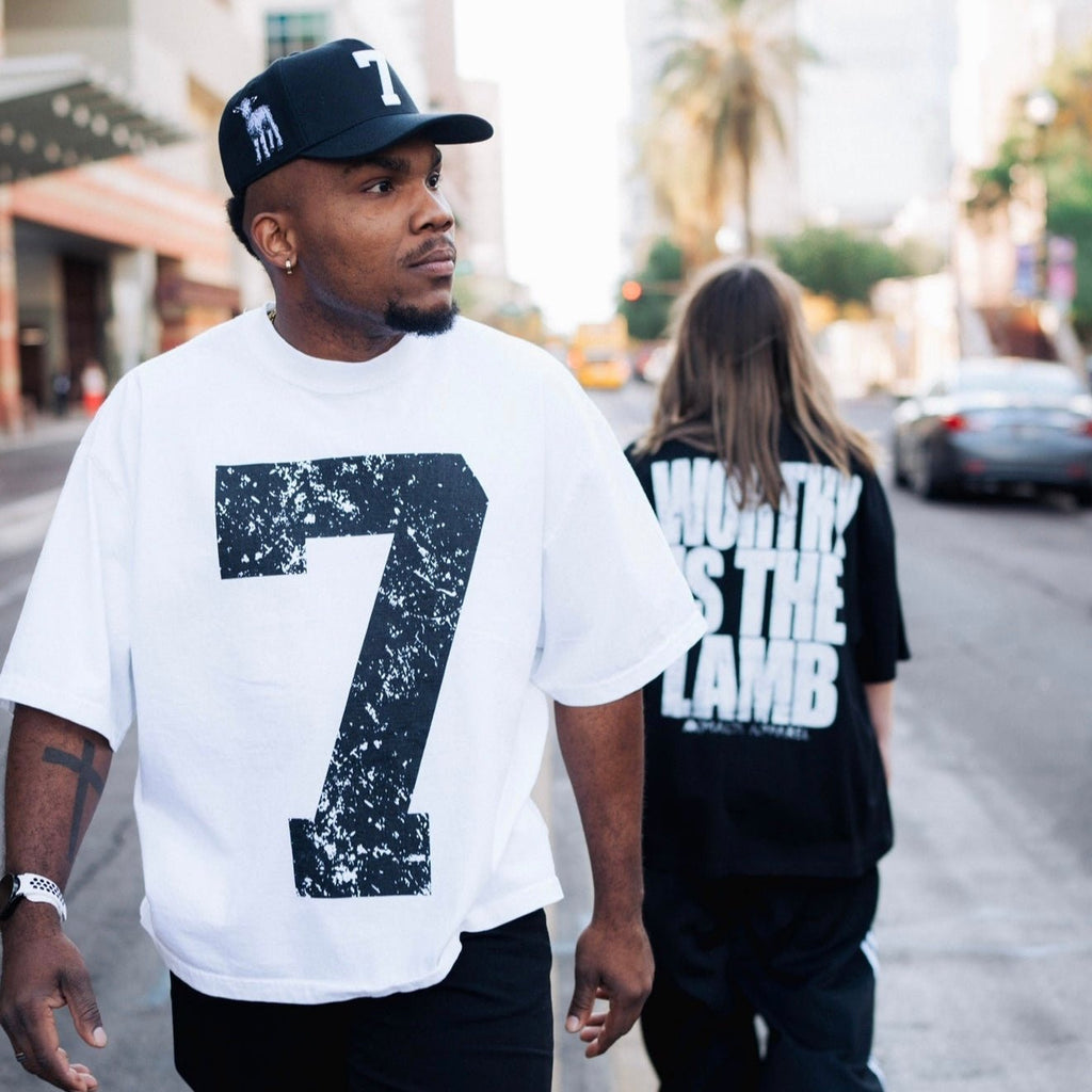 [PRE-ORDER - SHIPS MAY 29TH] ‘7’ Premium SnapBack - Black/White